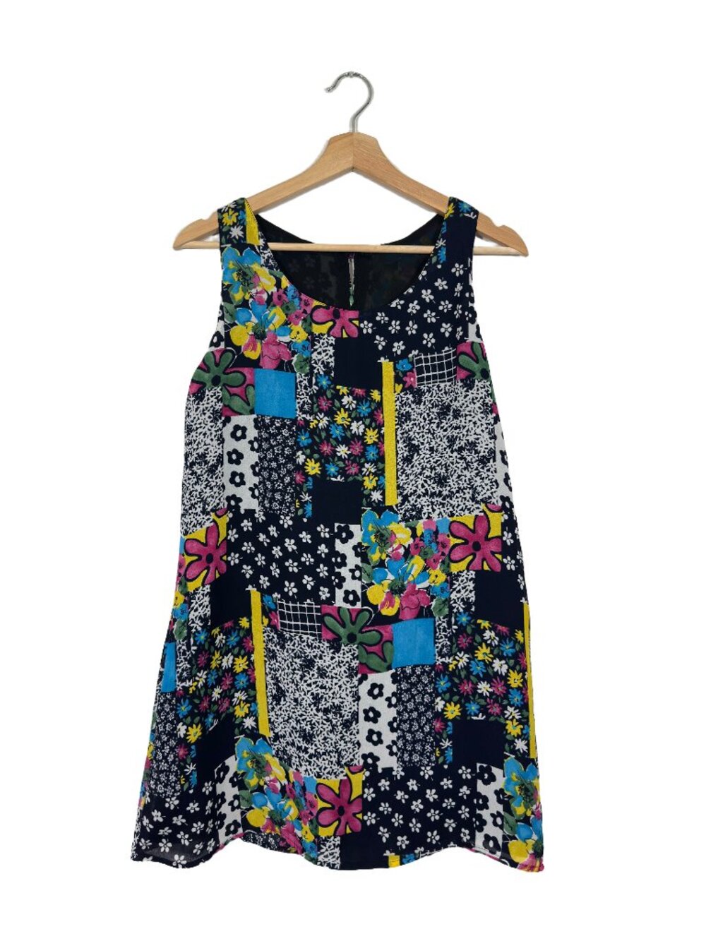 Women's Floral Patchwork Mini Dress Small Retro Artsy Eclectic Sexy Flowy Casual